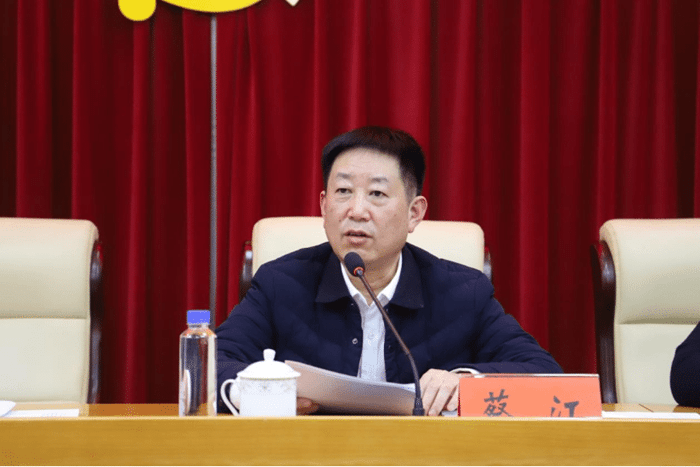 全市创建文明工地助推建筑业高质量发展推进会召开