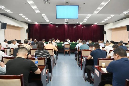 省住房城乡建设厅召开房屋市政工程安全生产约谈会